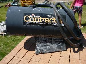 lot 132 image: Mr. Heater Contractor