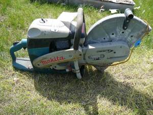 lot 150 image: Chop saw