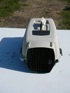 lot 163 image: Small pet Carrier