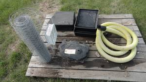 lot 178 image: Clear Block, Roof Vent, Chicken Wire, Paint Trays, Vac Hose