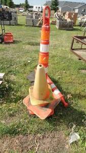 lot 188 image: 7 Safety  Cones