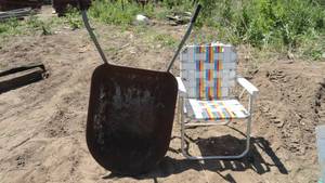 lot 240 image: Kids wheel barrel, Lawn chair