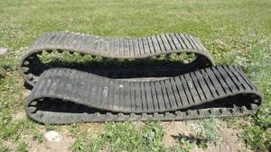 lot 251 image: Skid loader Tracks use for above ground garden