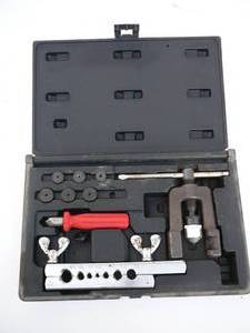 lot 309 image: Double Flaring kit Napa Service tools