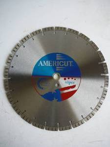 lot 376 image: New 14 Viper Diamond Americut Blade