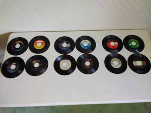Lot of 12 45RPM Records