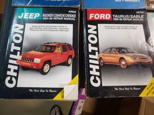 lot 76 image: Variety of Vintage Auto Service Manuals
