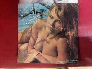 lot 90 image: Collectible Calendars