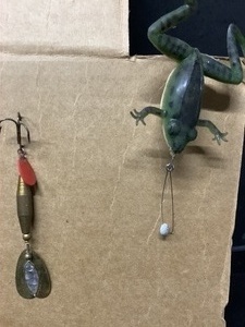 lot 65 image: AntiqueVintage Fishing Lures