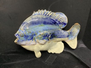 lot 153 image: Decorative Fish