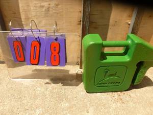 John Deere suitcase weight. 40 lbs. As shown.