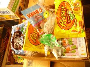 Flat of Candy. As shown. All Late 2020 or 2021 Best By Date.