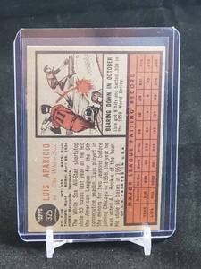 1962 Topps Baseball Cards (2) Lot