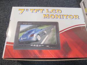 lot 6 image: 7 Inch LCD Monitor Z2...