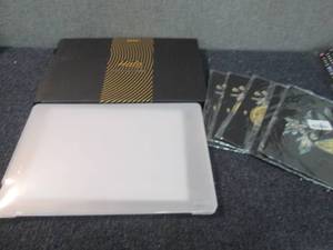 lot 46 image: MacBook Case, 5 Gaming Mouse Z2...