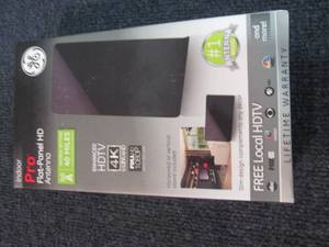 lot 70 image: GE Indoor Pro Flat Panel HD Z2...