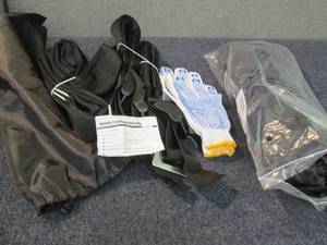 lot 82 image: 2 Sets of Movings Straps & Gloves i...