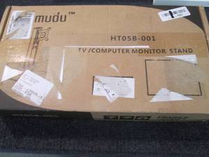 lot 129 image: TV Computer Monitor Stand ...
