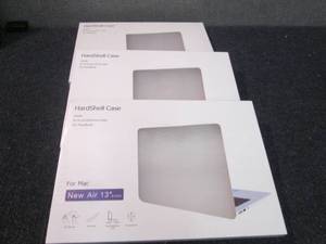 lot 133 image: 3 Hard Shell Cases for Mac Air 13...