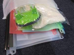 lot 157 image: Silicone Food Storage Set with Prod...