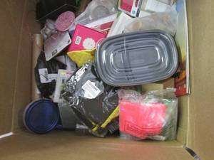 lot 221 image: Large Lot of Assorted Returned Item...