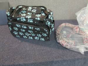 lot 275 image: Wahl Professional Animal Travel and...