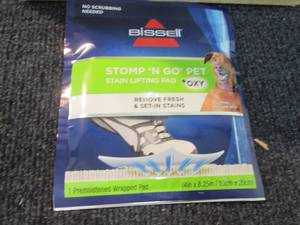 lot 276 image: Bissell Stomp N Go Pet Lifting Pad...