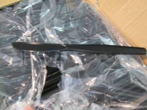 lot 330 image: Case of 1000 Polypropylene Black Kn...
