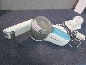 lot 334 image: Black & Decker Pivot Lithium16V Vac...