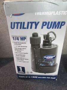 lot 341 image: 14 HP Superior Utility Pump open b...