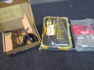 lot 350 image: Lightning Car Charger, Tool set, Ch...