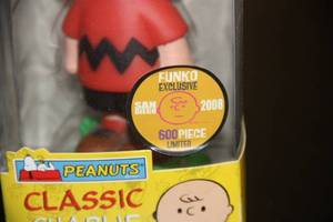 2008 Funko Wacky Wobbler Comic Con Exclusive Charlie Brown 600