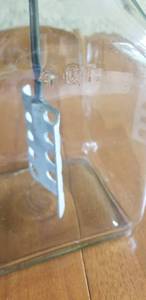 lot 136 image: 4 Qt. Vintage Butter Churn