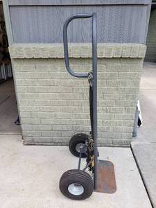 lot 23 image: Heavy Duty Hand Cart