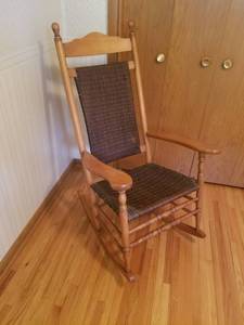 lot 141 image: Amazing Antique Rocking Chair