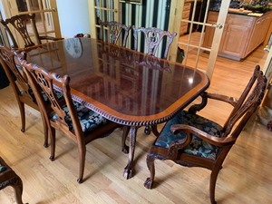 Gorgeous Chippendale Style Dining Room Table and Chairs