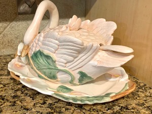 Fritz and Floyd Swan Soup Tureen (1987)