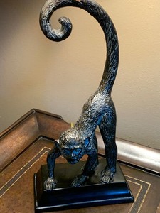 Decorative Monkey Figural Lamp