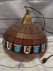 lot 20 image: Old Style Beer Light 10 Diameter