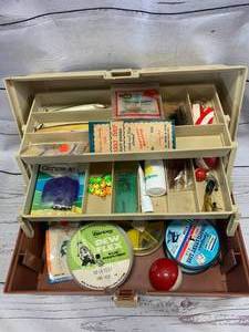 lot 34 image: Tackle Box Full of Old Tackle