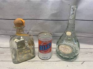 lot 78 image: Billy Beer & 2 Glass Bottles