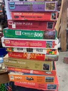 lot 103 image: Lot of 11 Vintage Puzzles