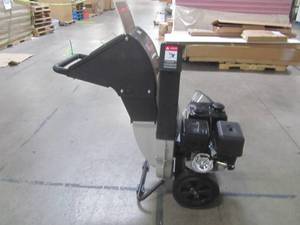 lot 6 image: Brush Master 5.25 in. x 3.75 in. Dia Gas Powered 445 cc Chipper-Shredder with Self Feed and Innovative Top Discharge CH10M19