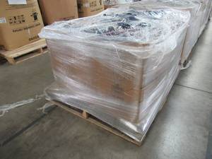 lot 402 image: WHOLESALE MIXED PALLET OF MISCELLANEOUS BRAND NAME CLOTHING - BRAND NEW