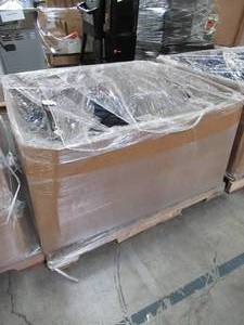 lot 406 image: WHOLESALE MIXED PALLET OF MISCELLANEOUS BRAND NAME CLOTHING - BRAND NEW