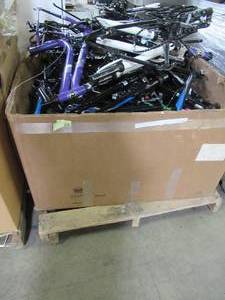 lot 305 image: WHOLESALE MIXED PALLET OF MISCELLANEOUS BICYCLE FRAMESPARTS