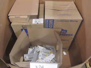 lot 311 image: WHOLESALE MIXED PALLET OF HARDWARE, U BOLTS & EYE BOLTS