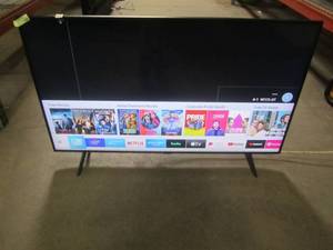 lot 54 image: Samsung UN55RU7100FXZA Flat 55-Inch 4K UHD 7 Series Ultra HD Smart TV (2019 Model)