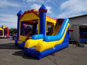 lot 67 image: 19 X 22 Castle Combo 7 in 1