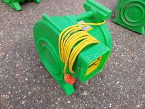 lot 89 image: B-Air Kodiak 1 HP Bounce House Blower, Green